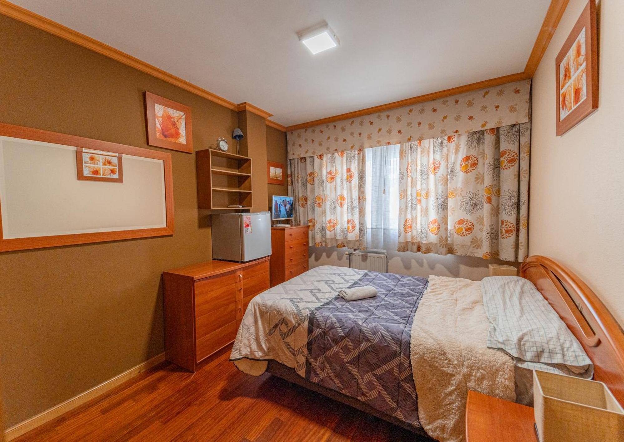 Habitacion Centro Pontereas Ponteareas Εξωτερικό φωτογραφία